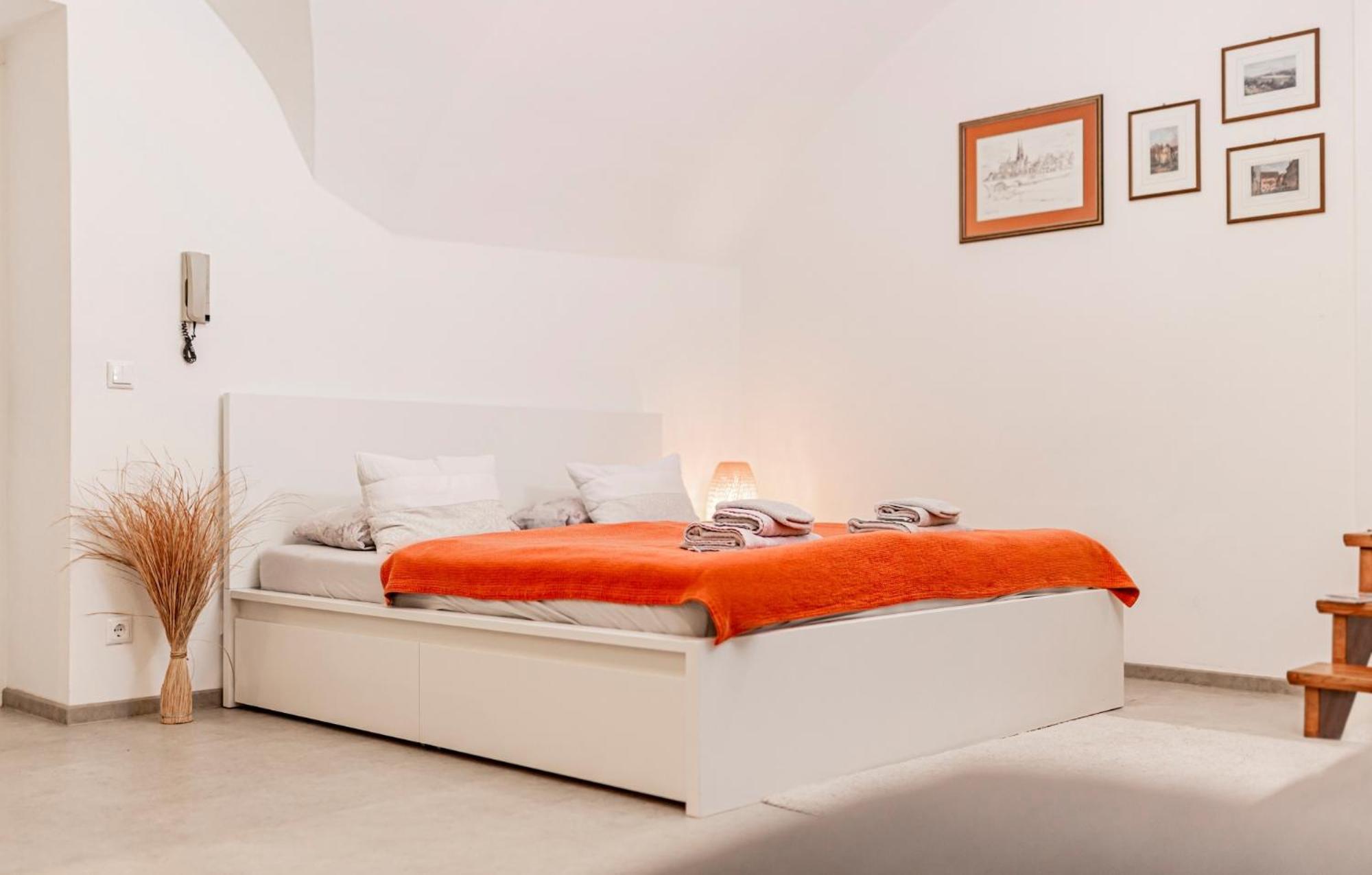 Suite-Ratisbonne Extérieur photo